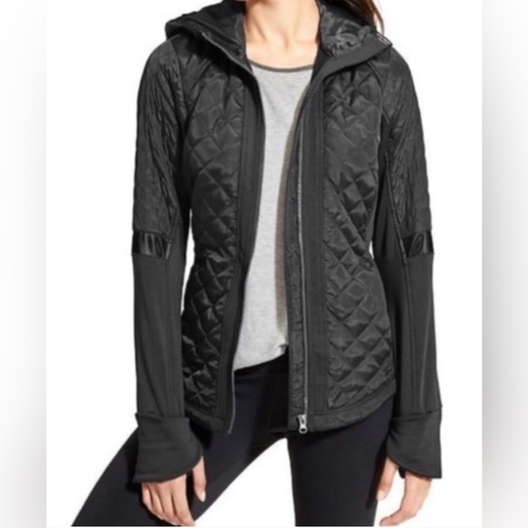 Athleta Jackets & Blazers - Athleta Rock Springs CYA Jacket Black Quilted Puffer Hooded Reflective 1X Runner